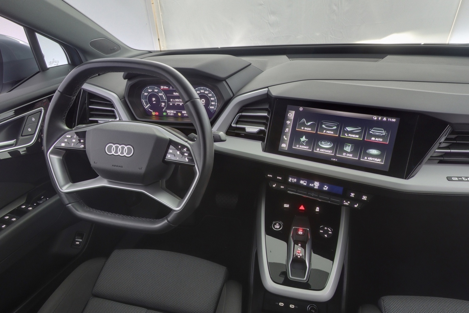 Audi Q4 e-tron vaihtoauto