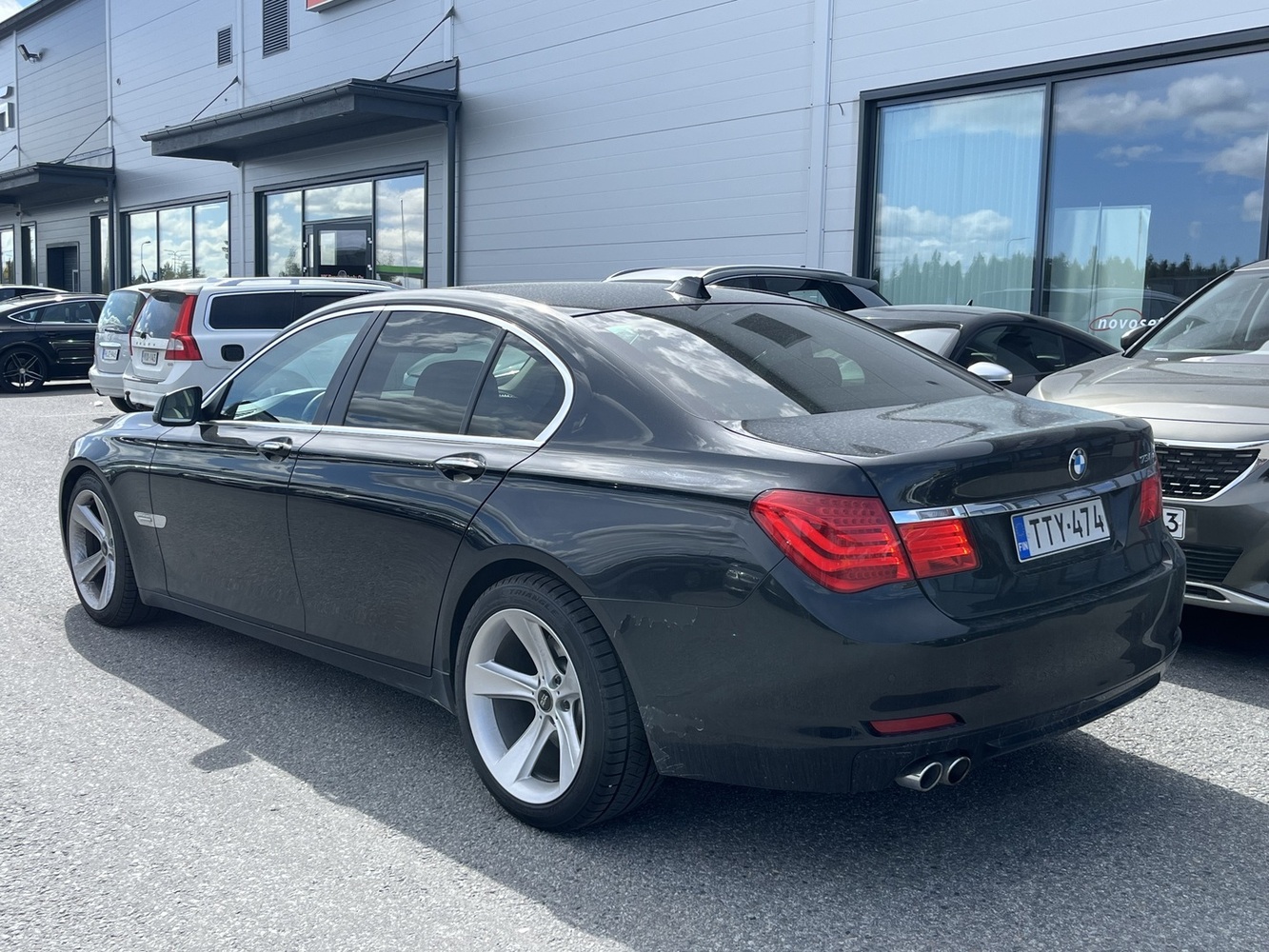 BMW 730 vaihtoauto