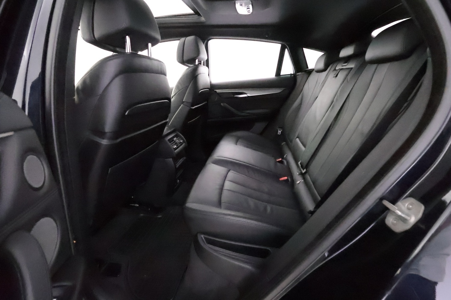 BMW X6 vaihtoauto