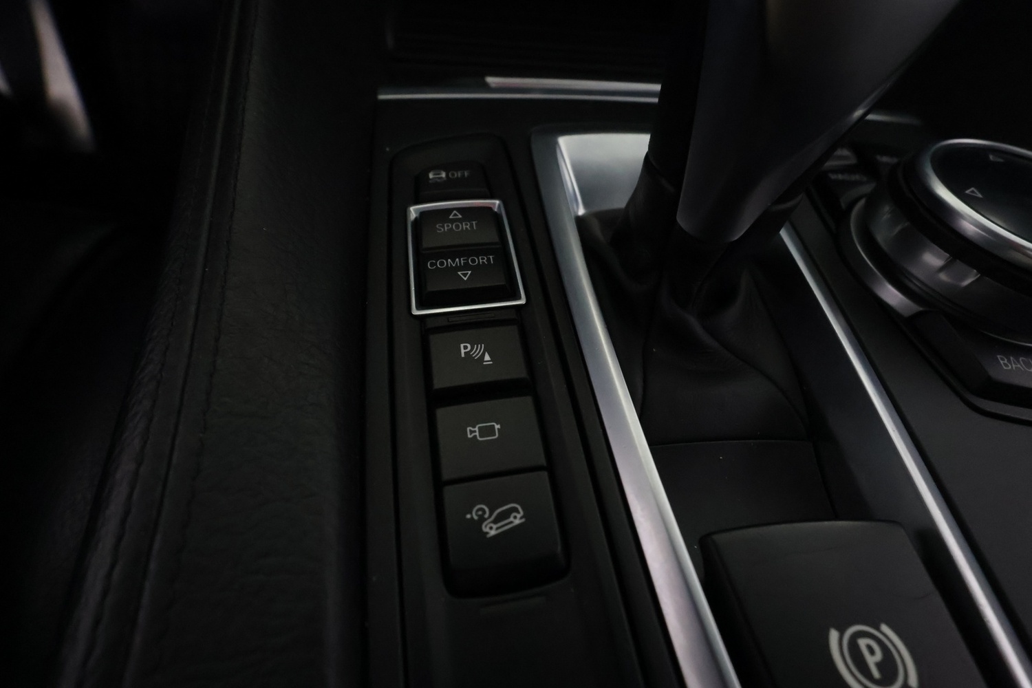BMW X6 vaihtoauto