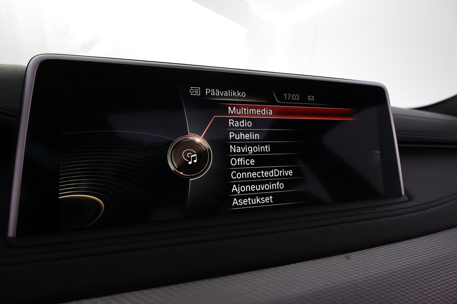 BMW X6 vaihtoauto
