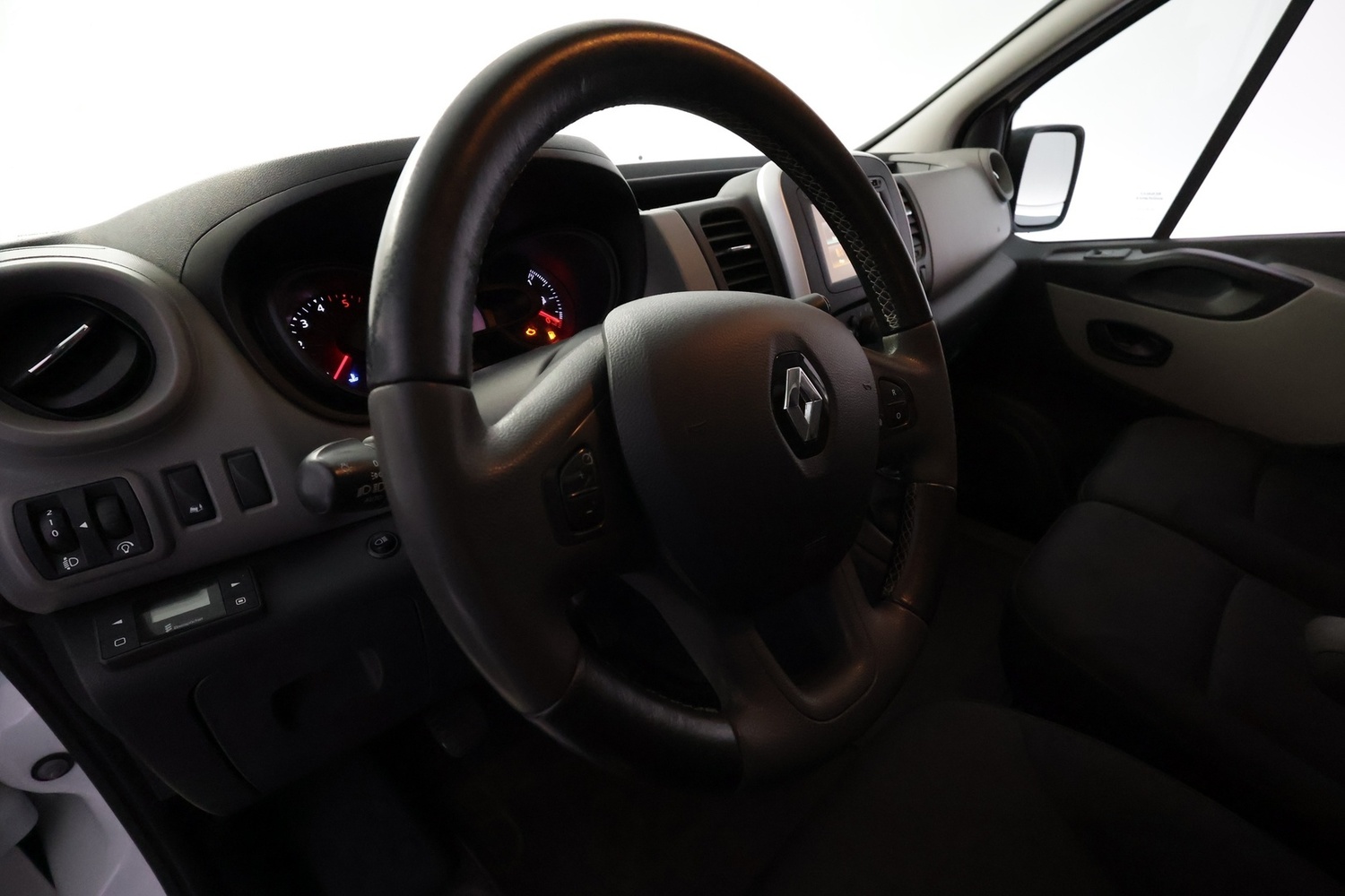 Renault Trafic vaihtoauto