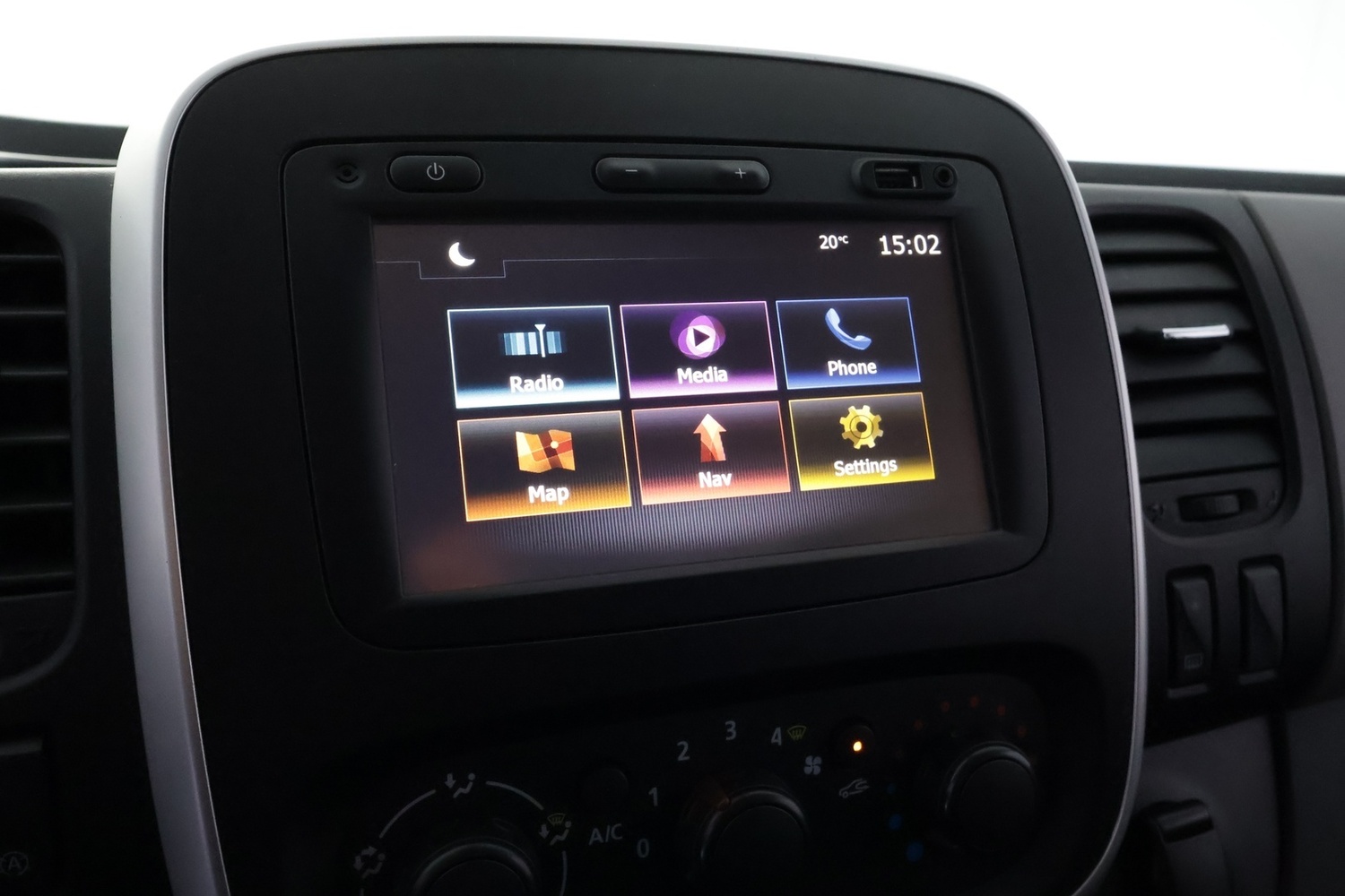 Renault Trafic vaihtoauto