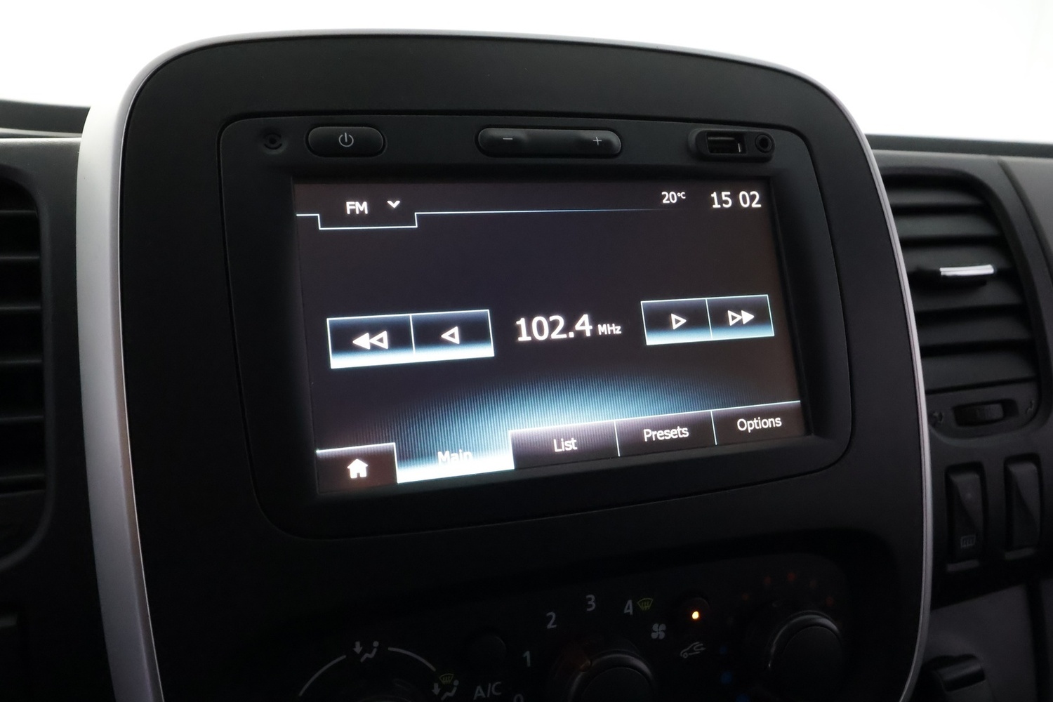 Renault Trafic vaihtoauto