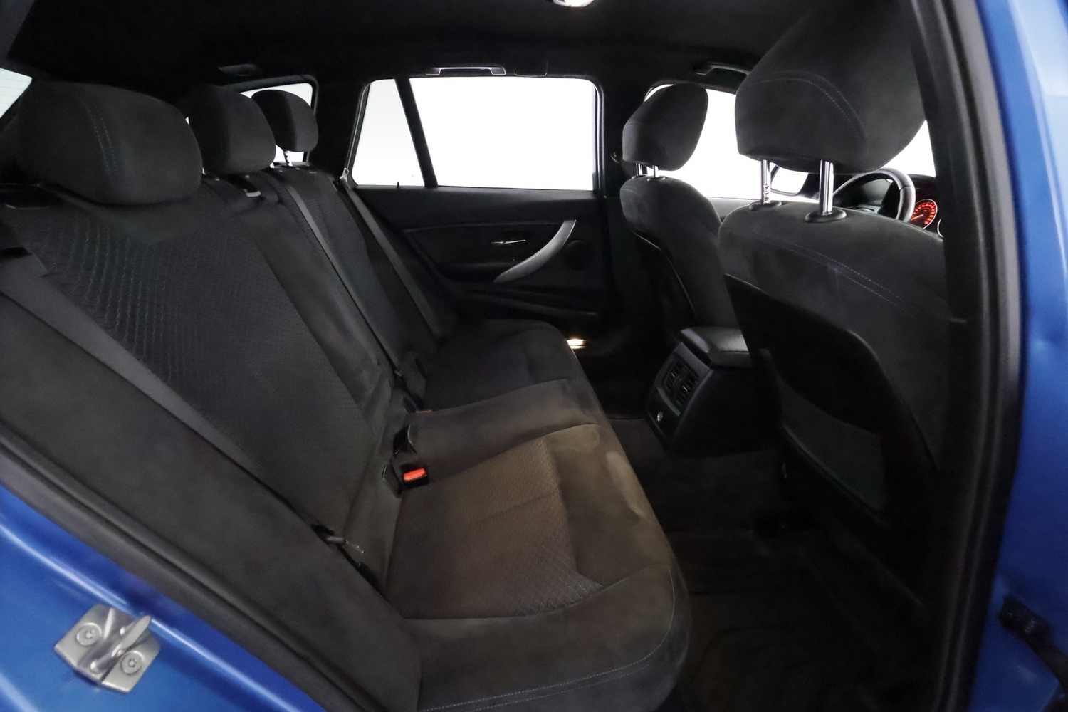 BMW 320 vaihtoauto