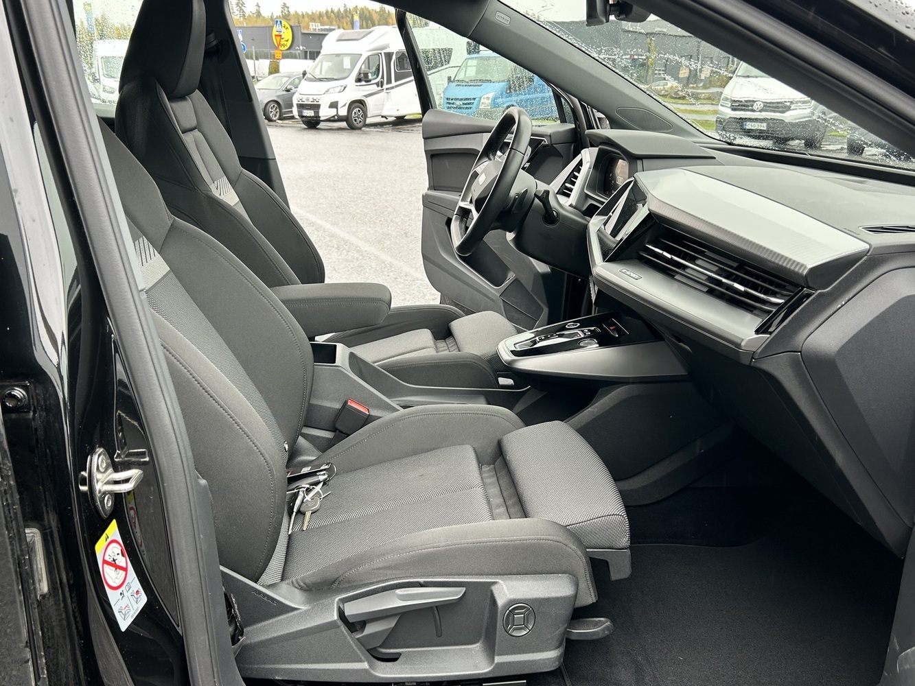 Audi Q4 e-tron vaihtoauto