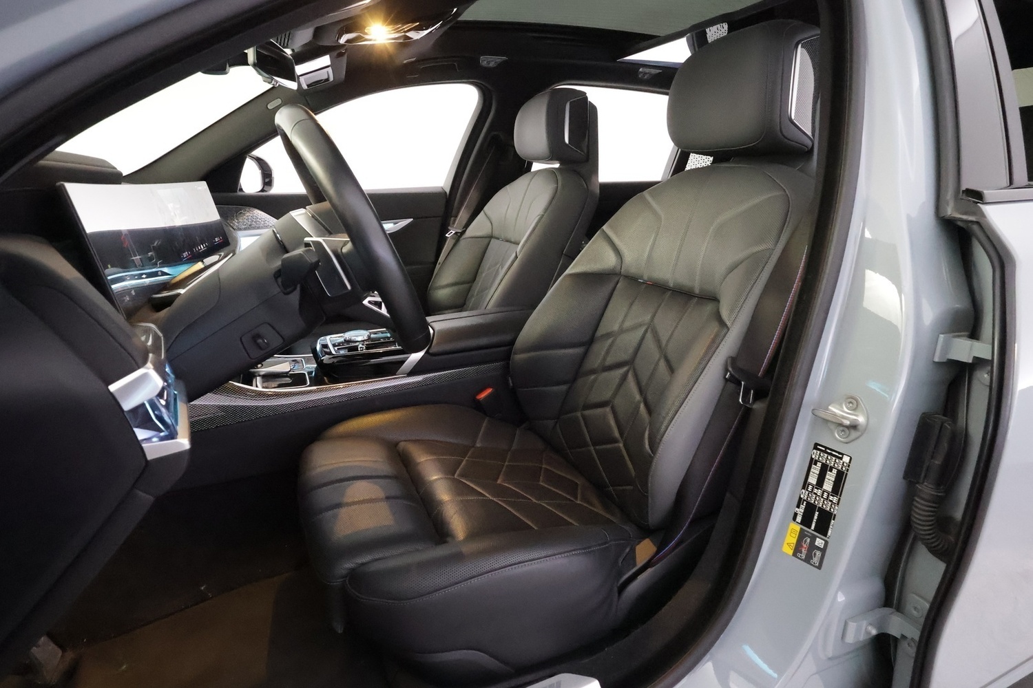 BMW i7 vaihtoauto