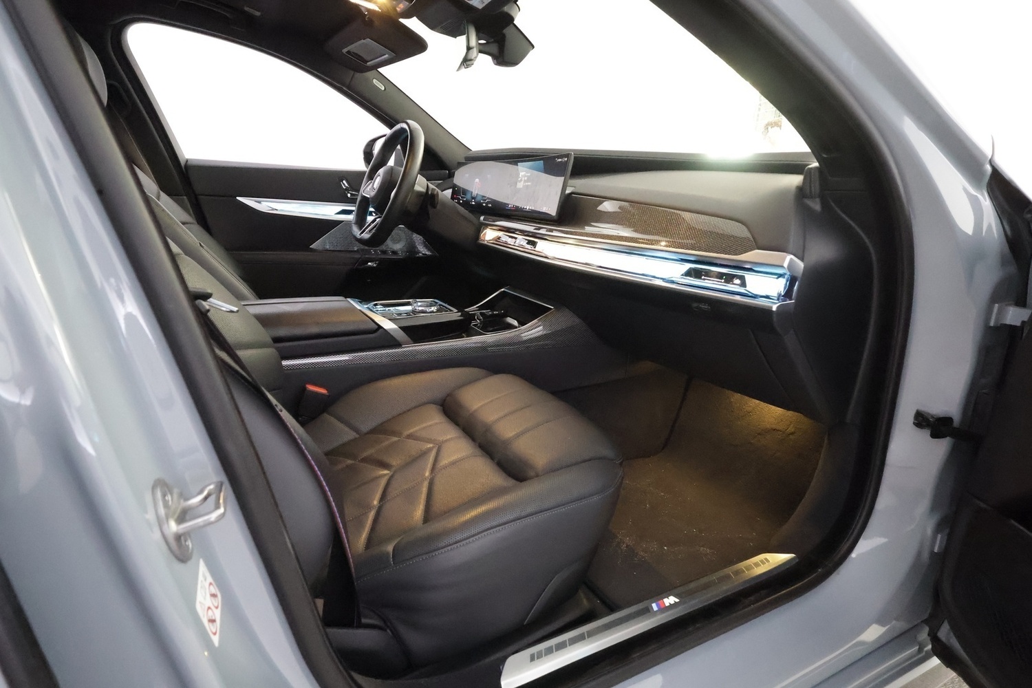 BMW i7 vaihtoauto