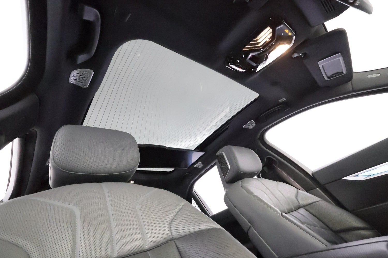 BMW i7 vaihtoauto