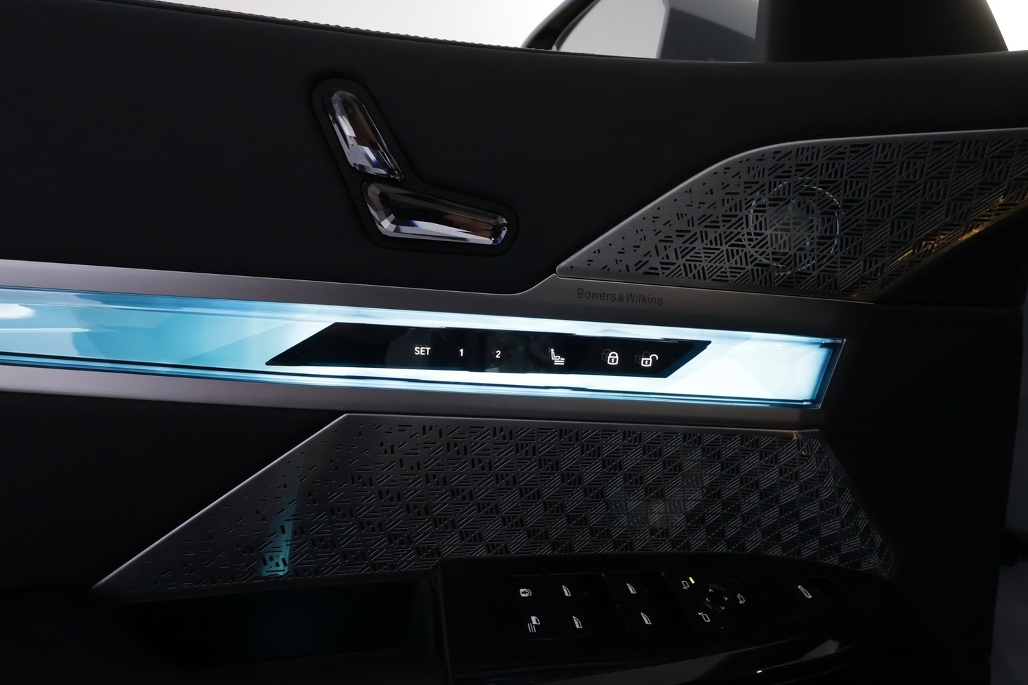 BMW i7 vaihtoauto