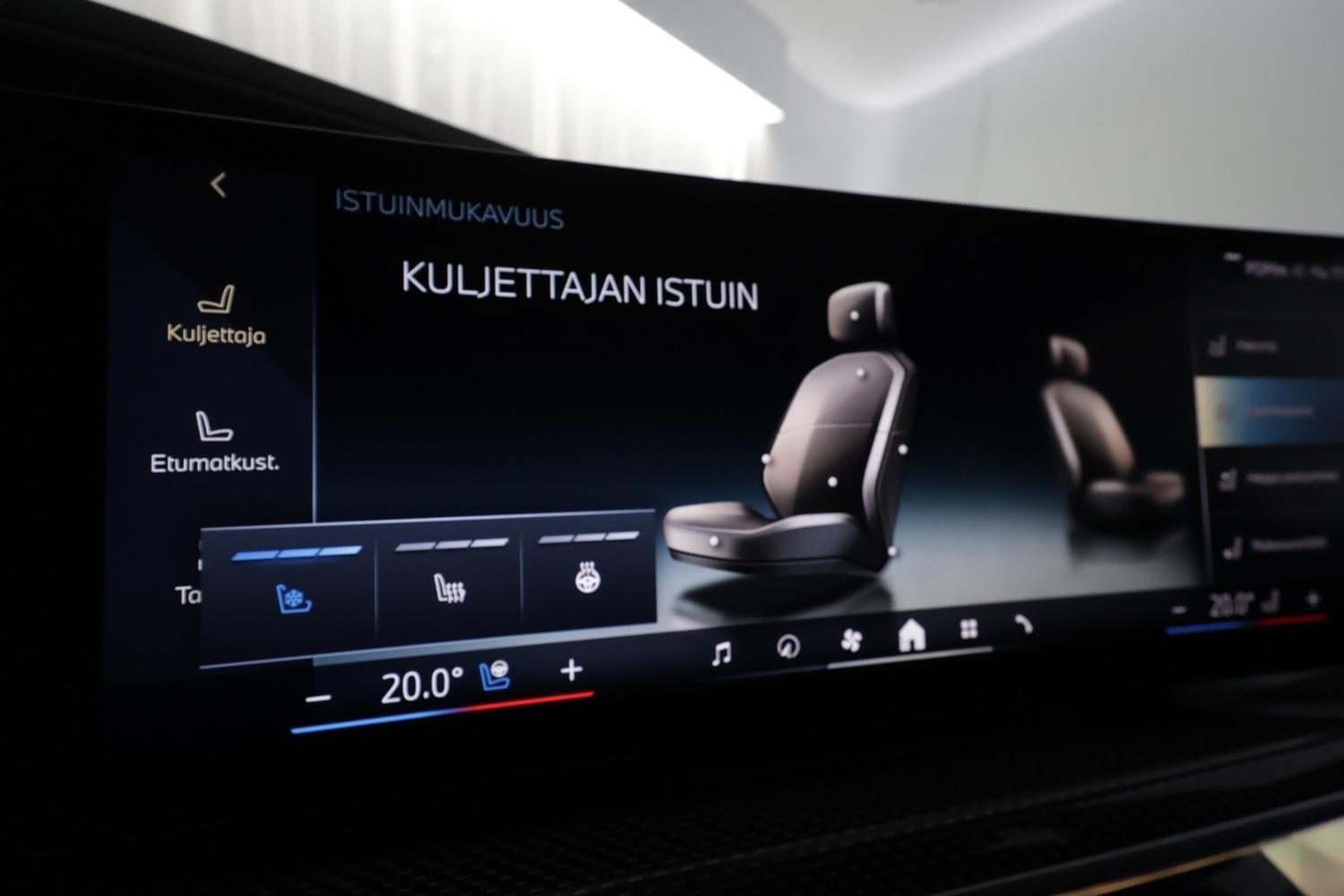 BMW i7 vaihtoauto