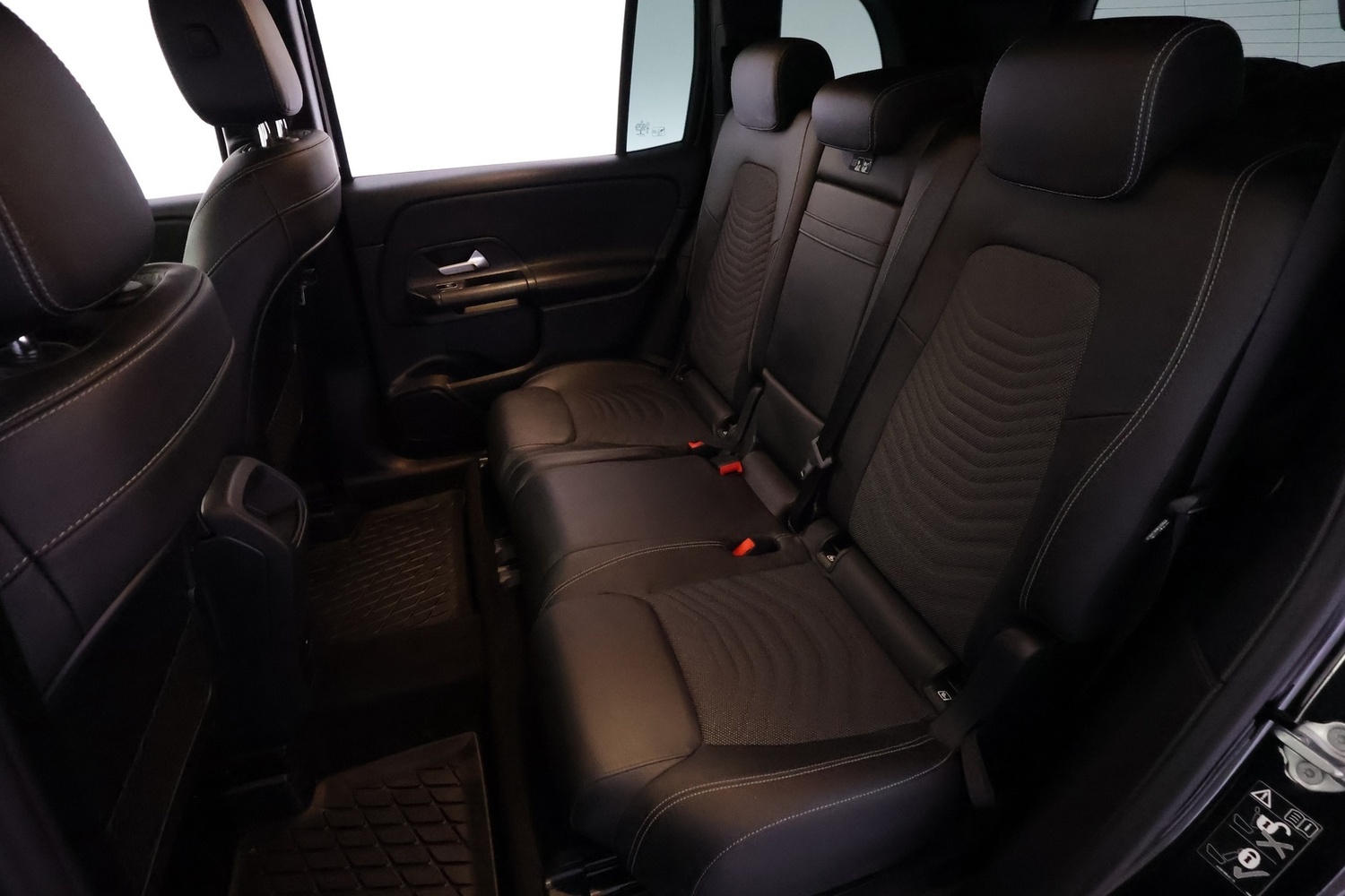 Mercedes-Benz GLB vaihtoauto