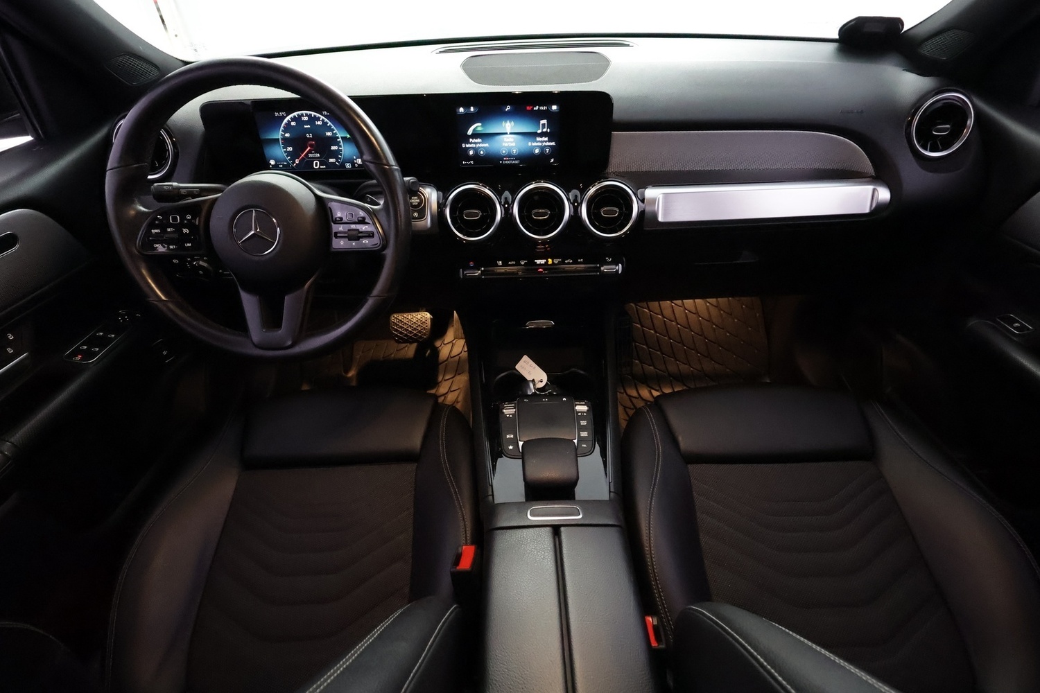 Mercedes-Benz GLB vaihtoauto