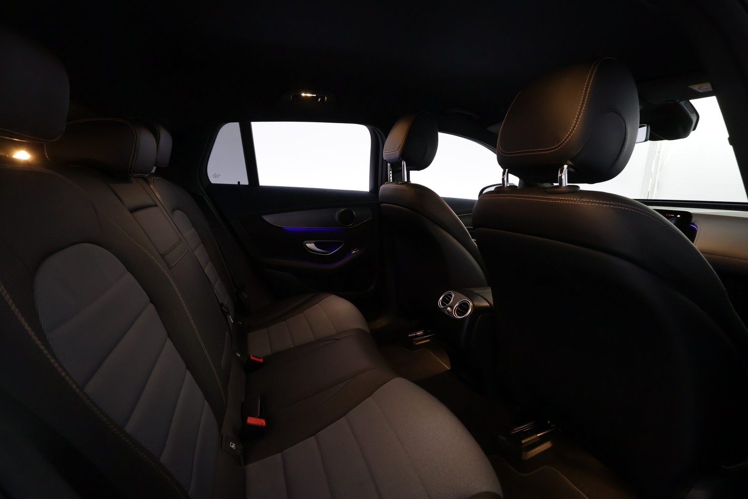Mercedes-Benz EQC vaihtoauto