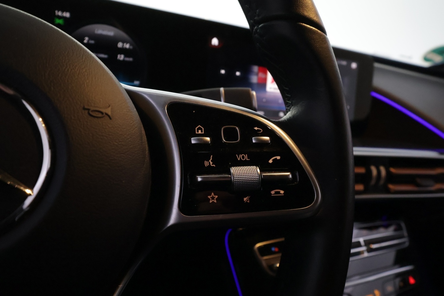 Mercedes-Benz EQC vaihtoauto