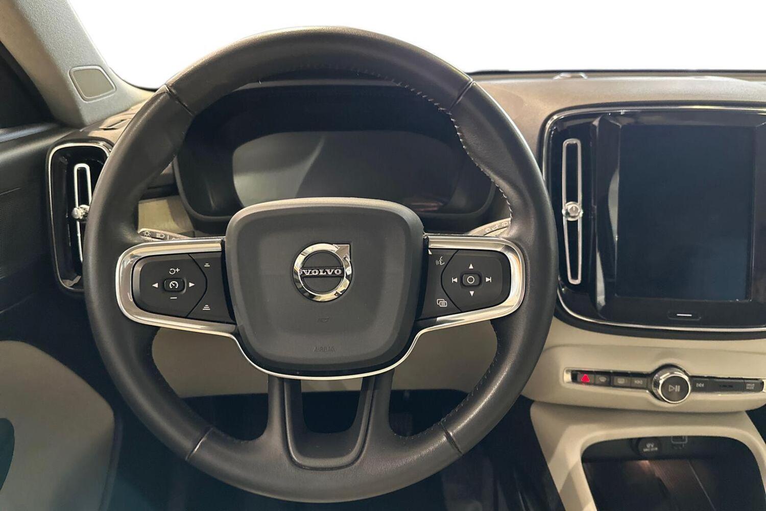 Volvo XC40 vaihtoauto