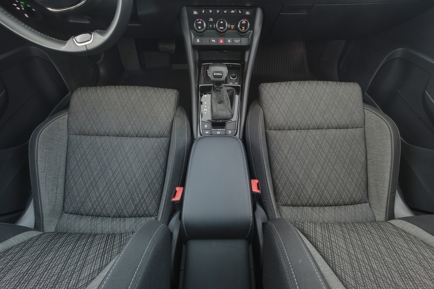 Skoda Karoq vaihtoauto