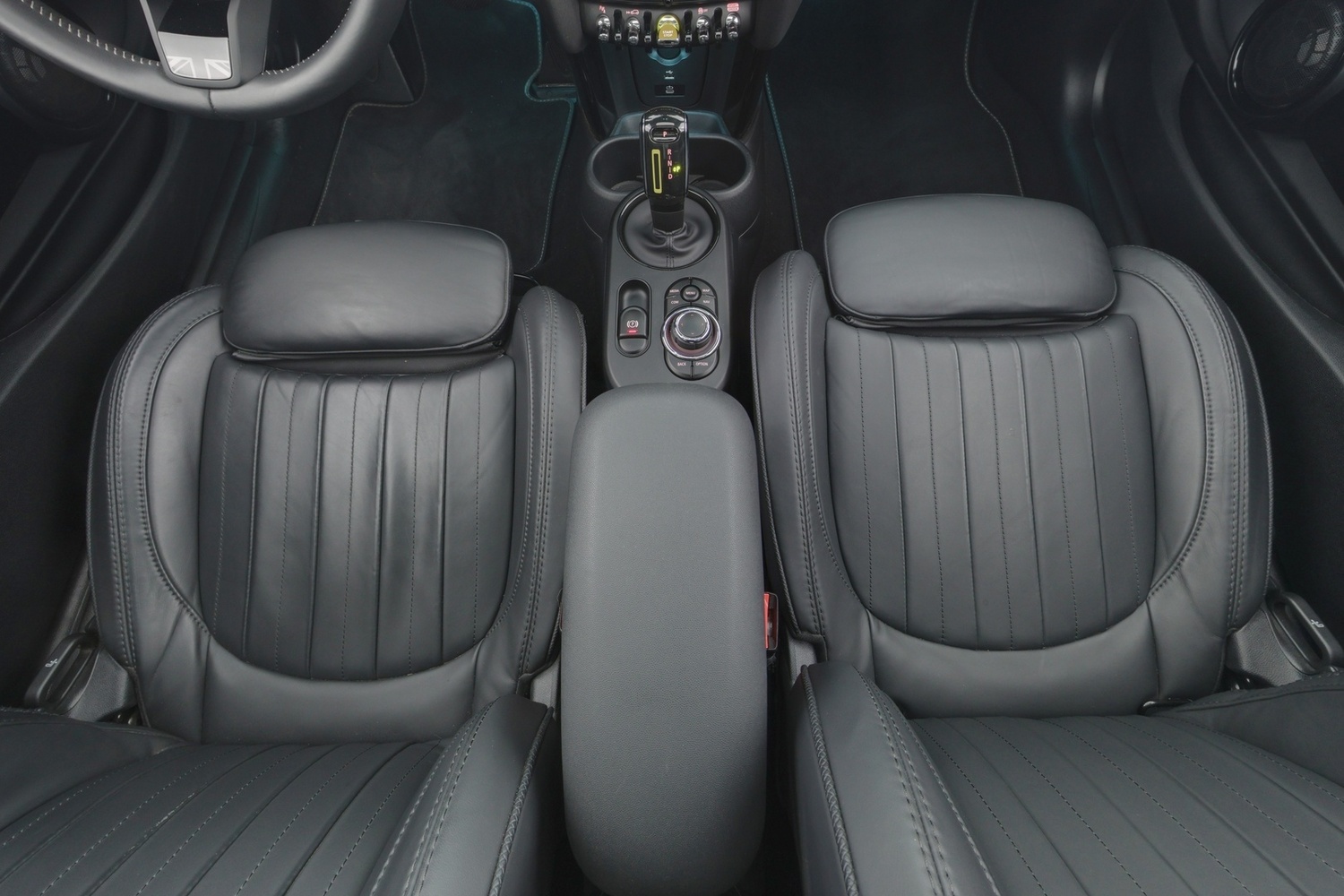 Mini Hatchback vaihtoauto