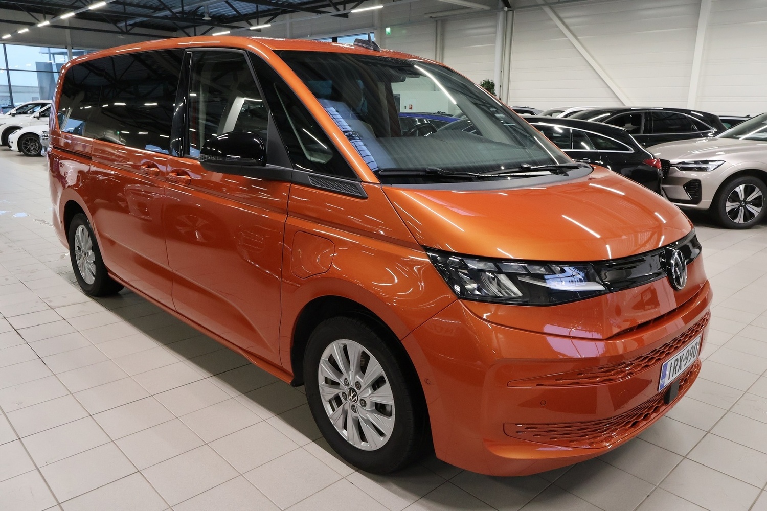 Volkswagen Multivan vaihtoauto
