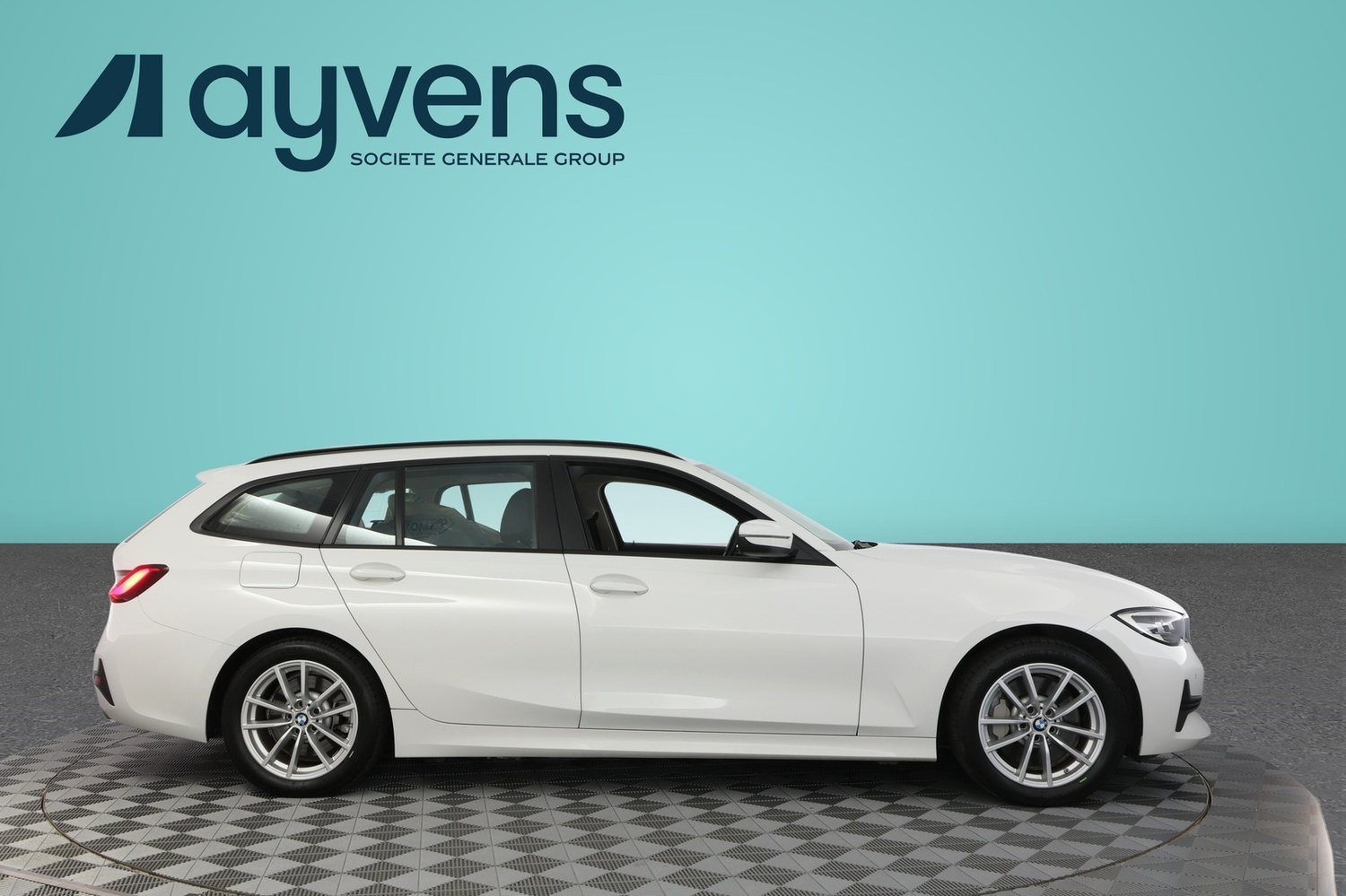 BMW 330 vaihtoauto