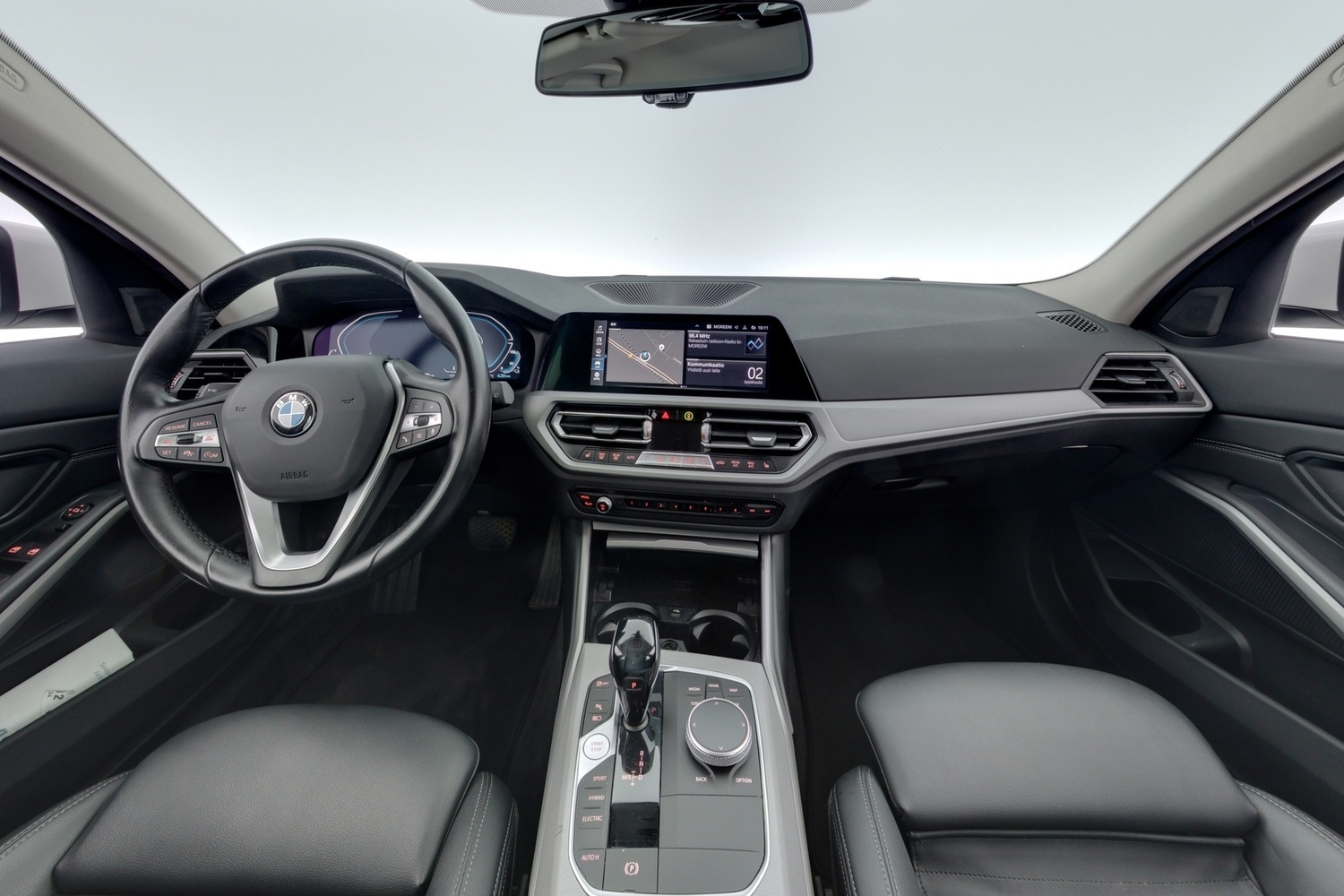 BMW 330 vaihtoauto