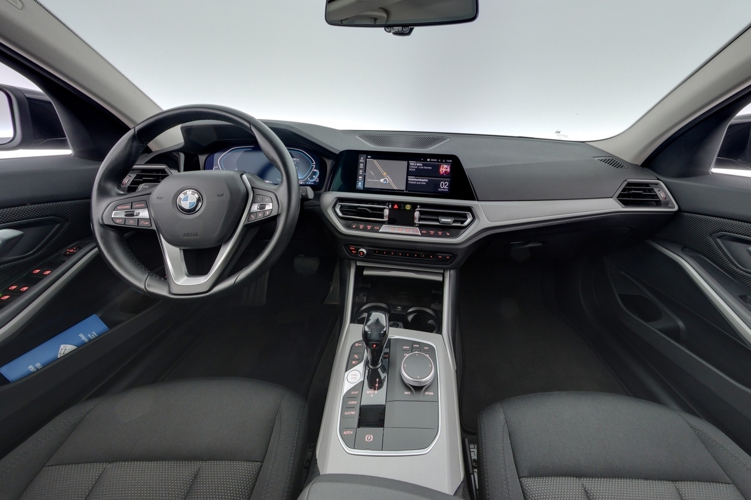 BMW 330 vaihtoauto