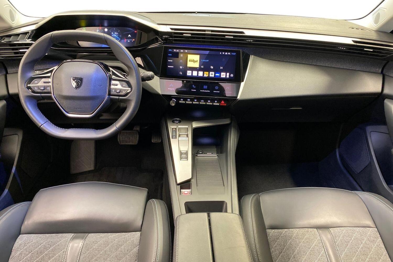 Peugeot 408 vaihtoauto