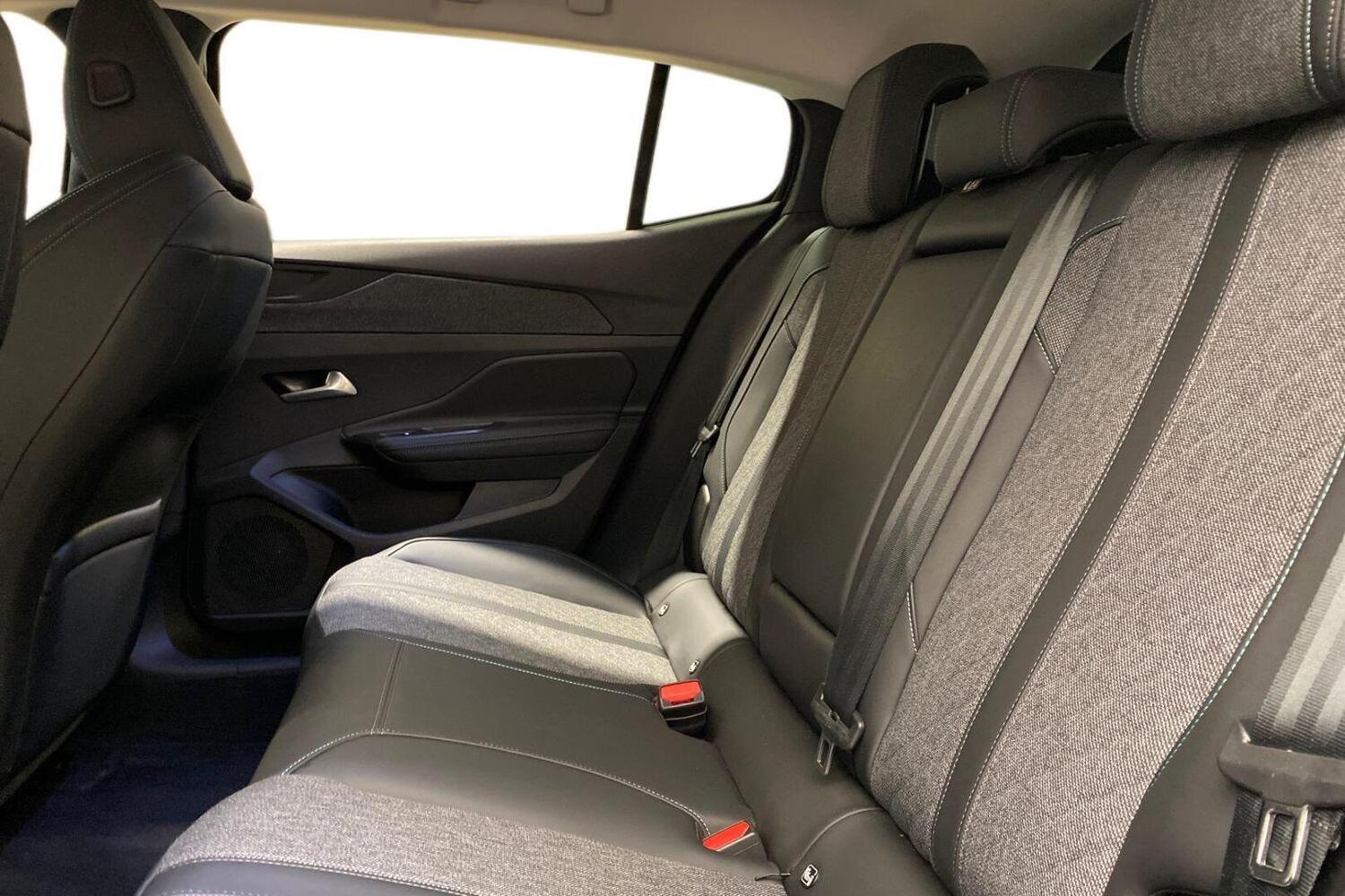 Peugeot 408 vaihtoauto