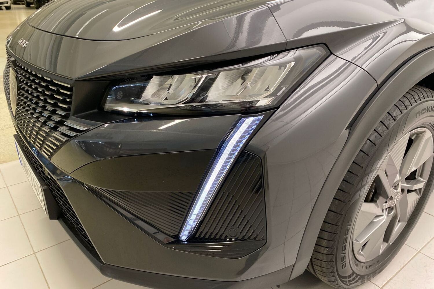 Peugeot 408 vaihtoauto
