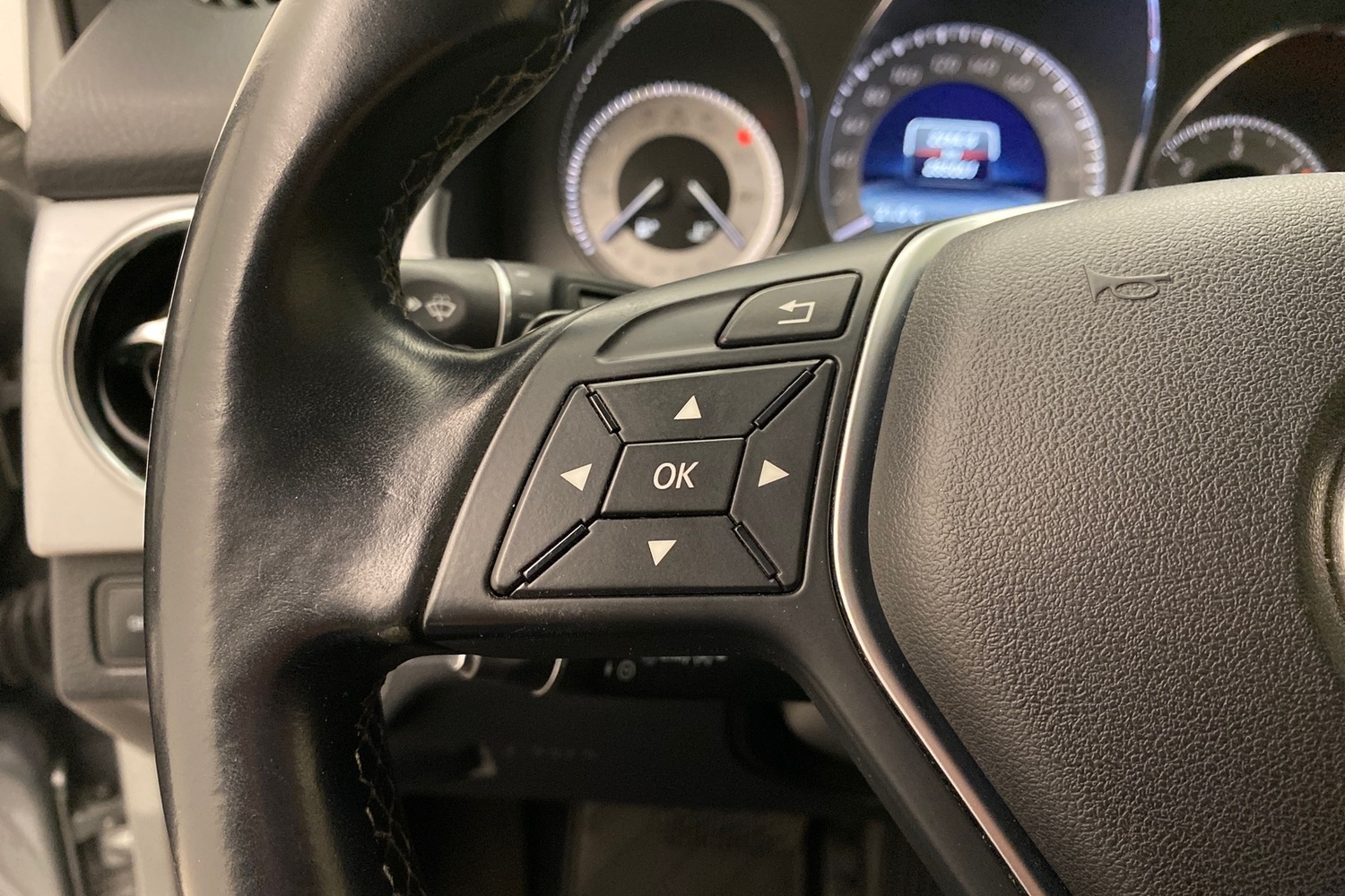 Mercedes-Benz GLK vaihtoauto