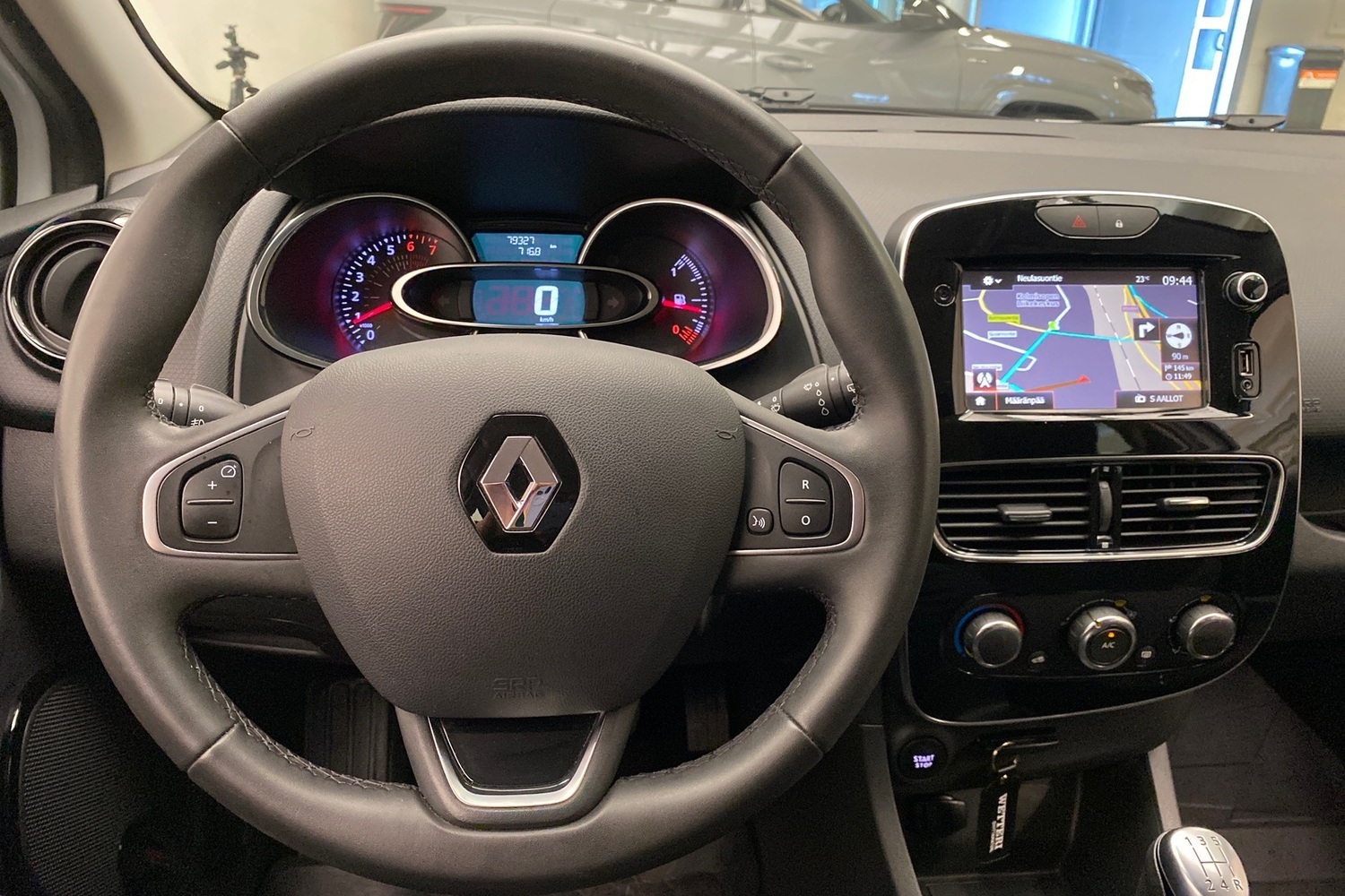 Renault Clio vaihtoauto
