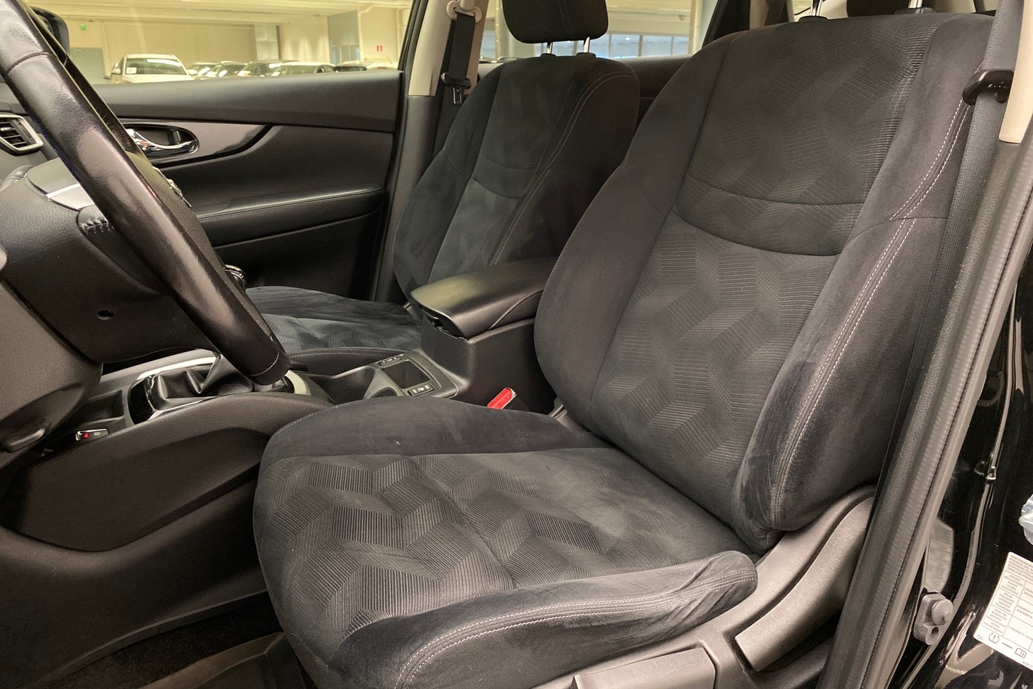 Nissan X-Trail vaihtoauto