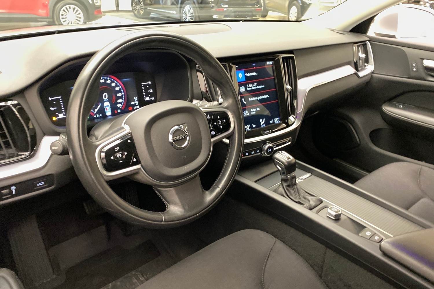 Volvo V60 vaihtoauto