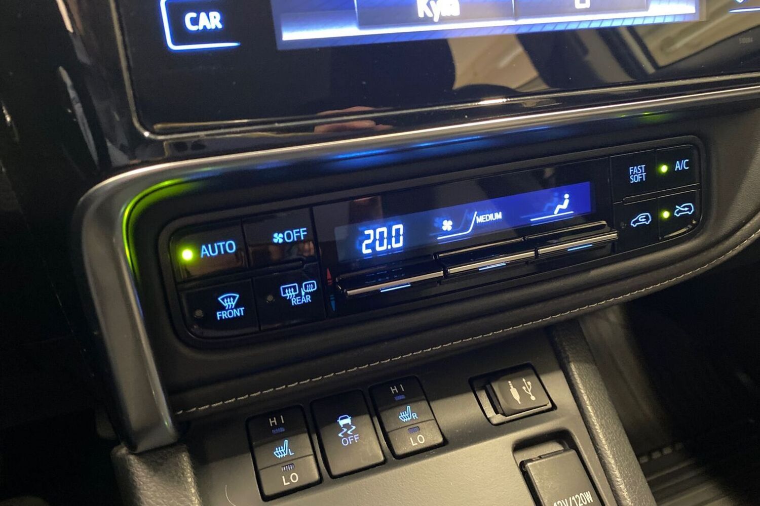 Toyota Auris vaihtoauto