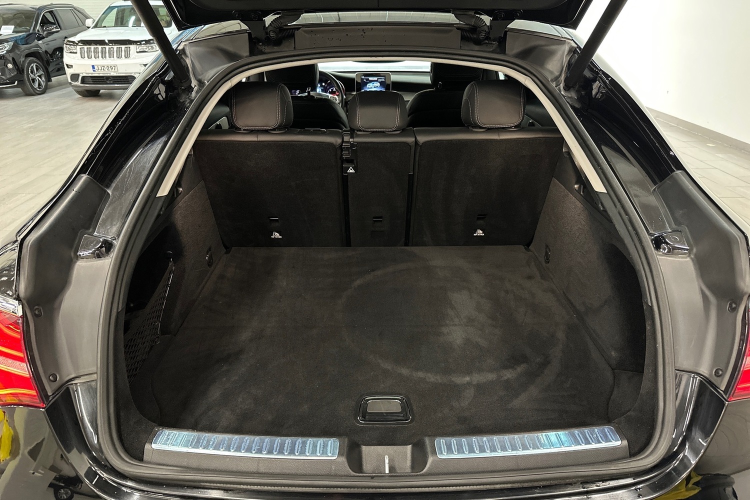 Mercedes-Benz GLC vaihtoauto
