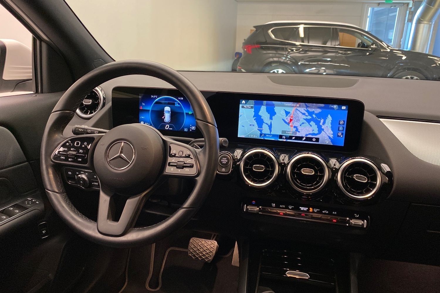 Mercedes-Benz GLA vaihtoauto