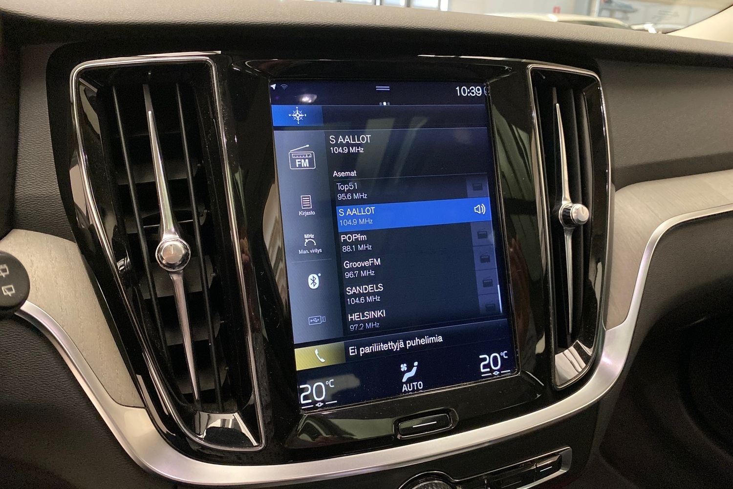 Volvo V60 vaihtoauto