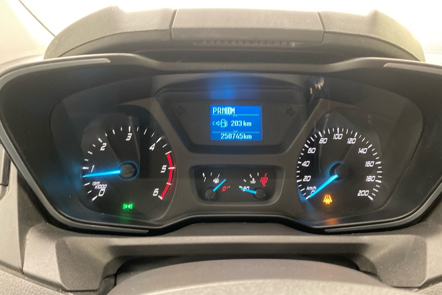 Ford Tourneo Custom vaihtoauto