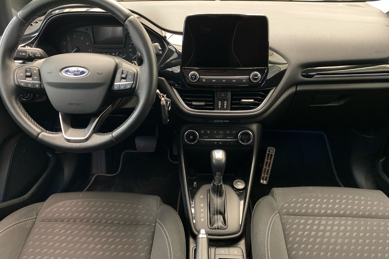 Ford Fiesta vaihtoauto