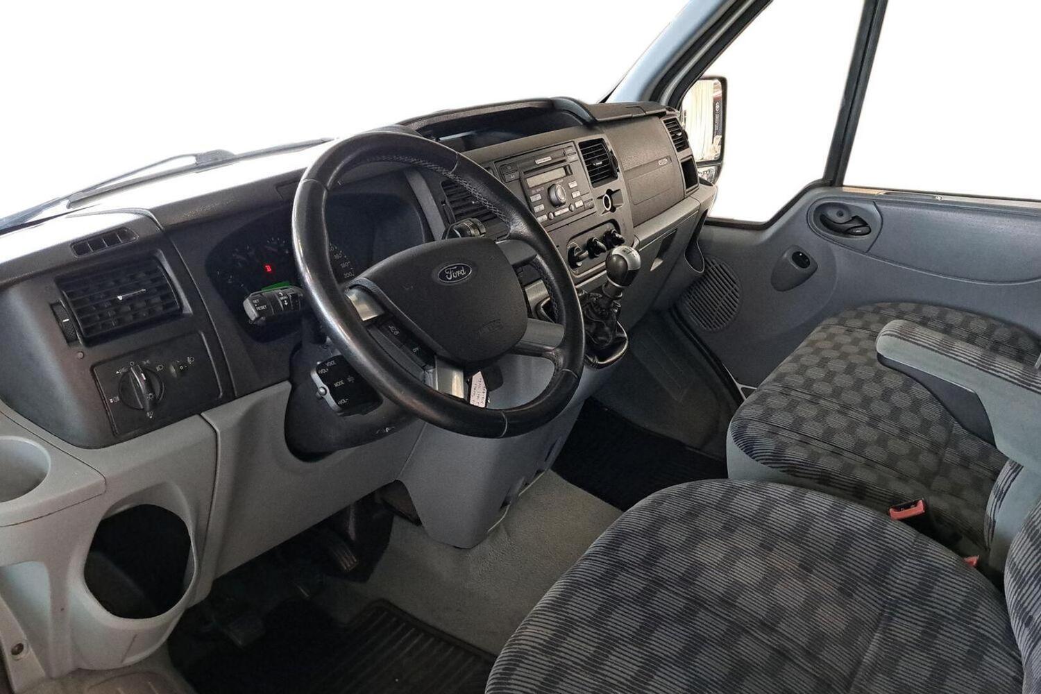 Ford Tourneo vaihtoauto