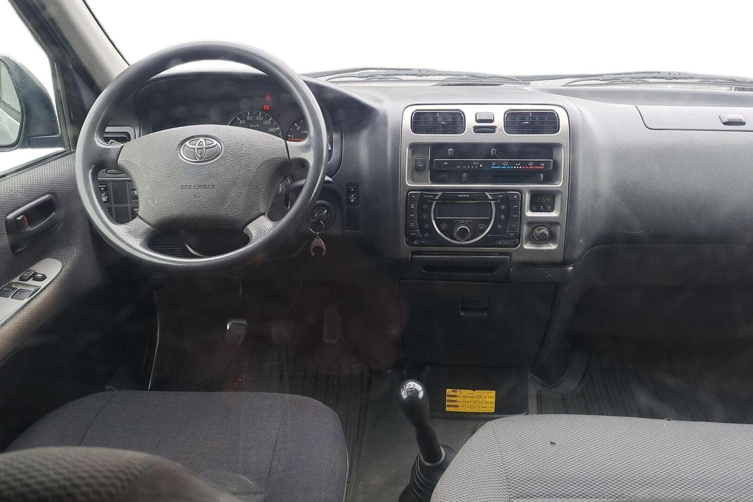 Toyota Hiace vaihtoauto