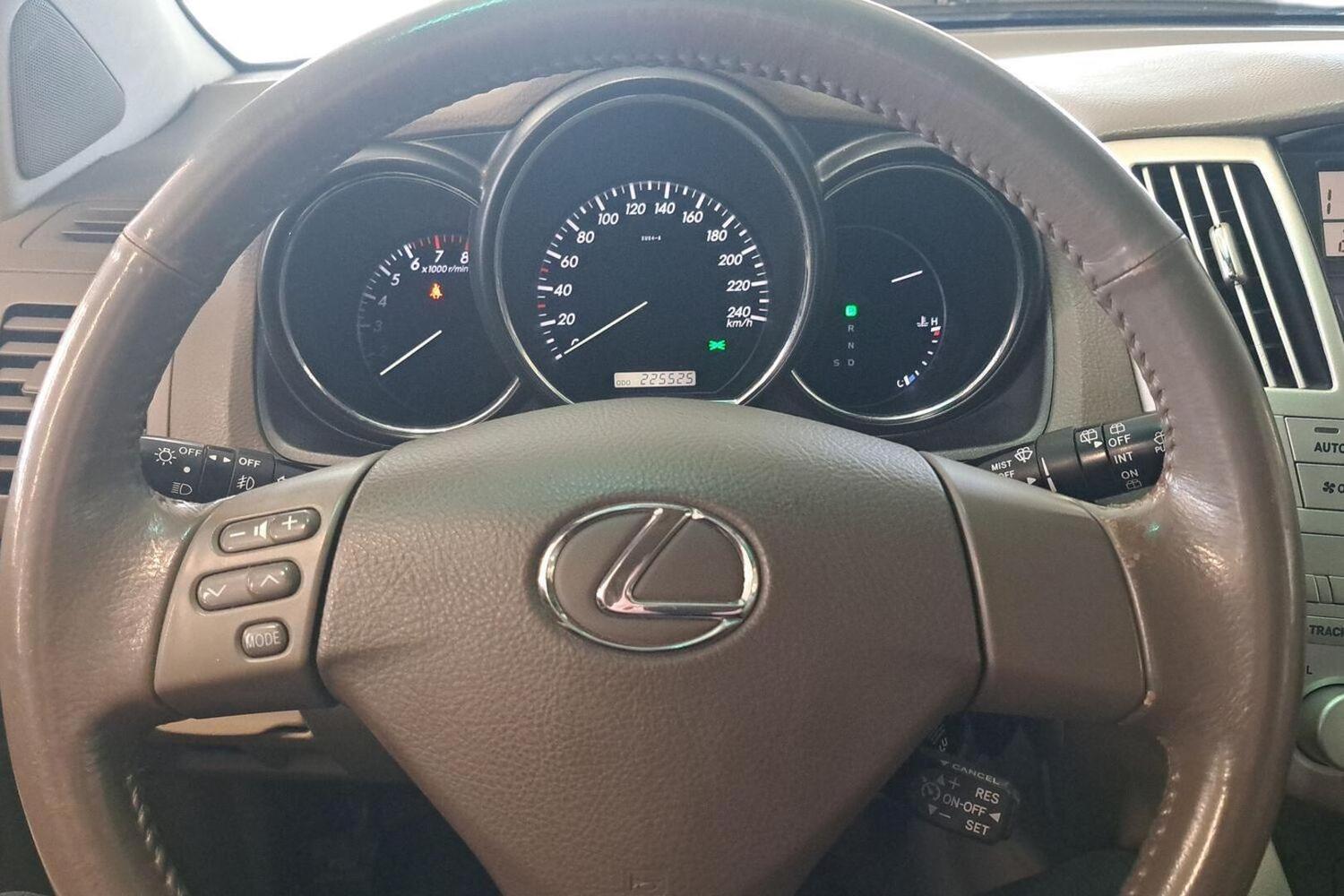 Lexus RX vaihtoauto