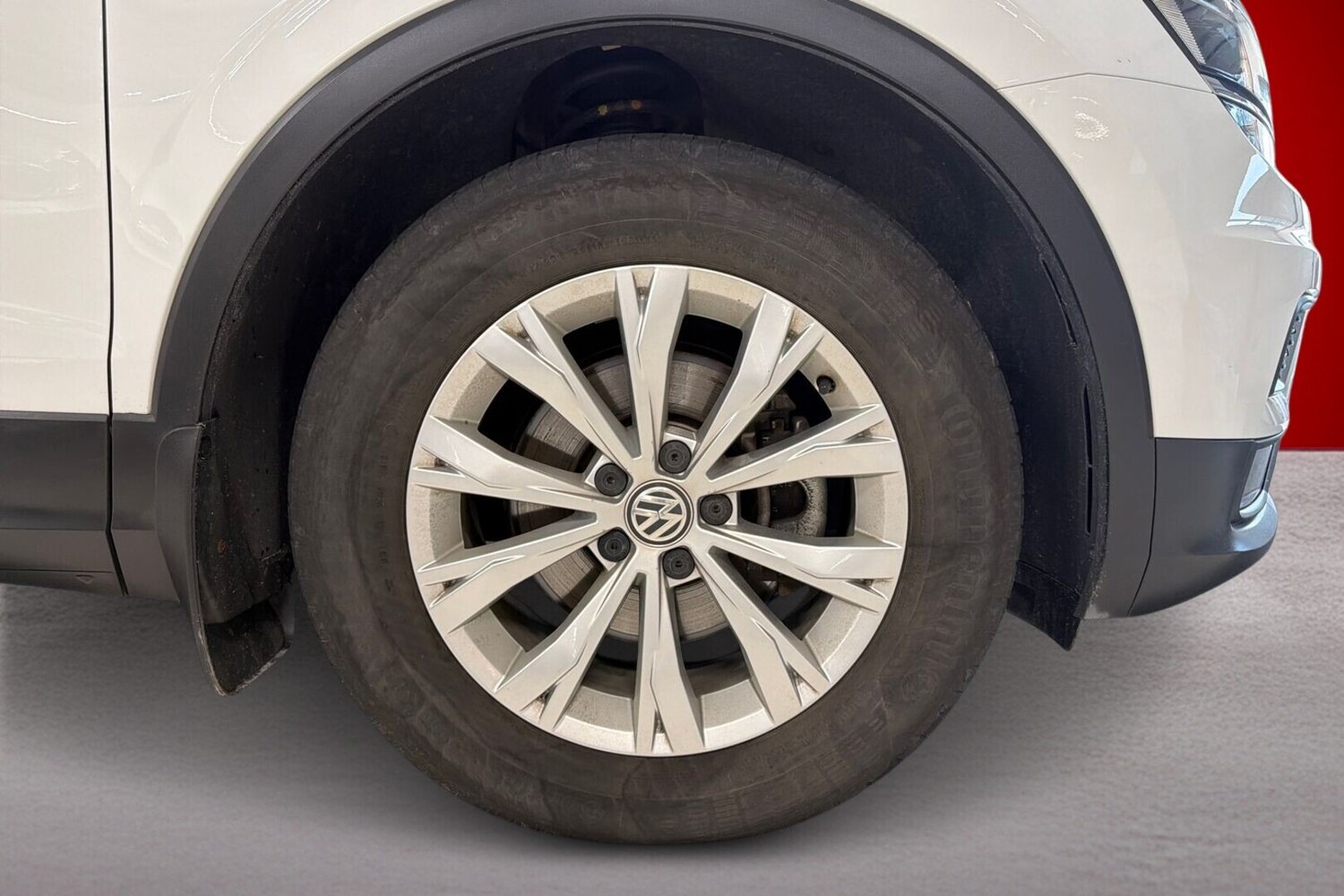 Volkswagen Tiguan vaihtoauto