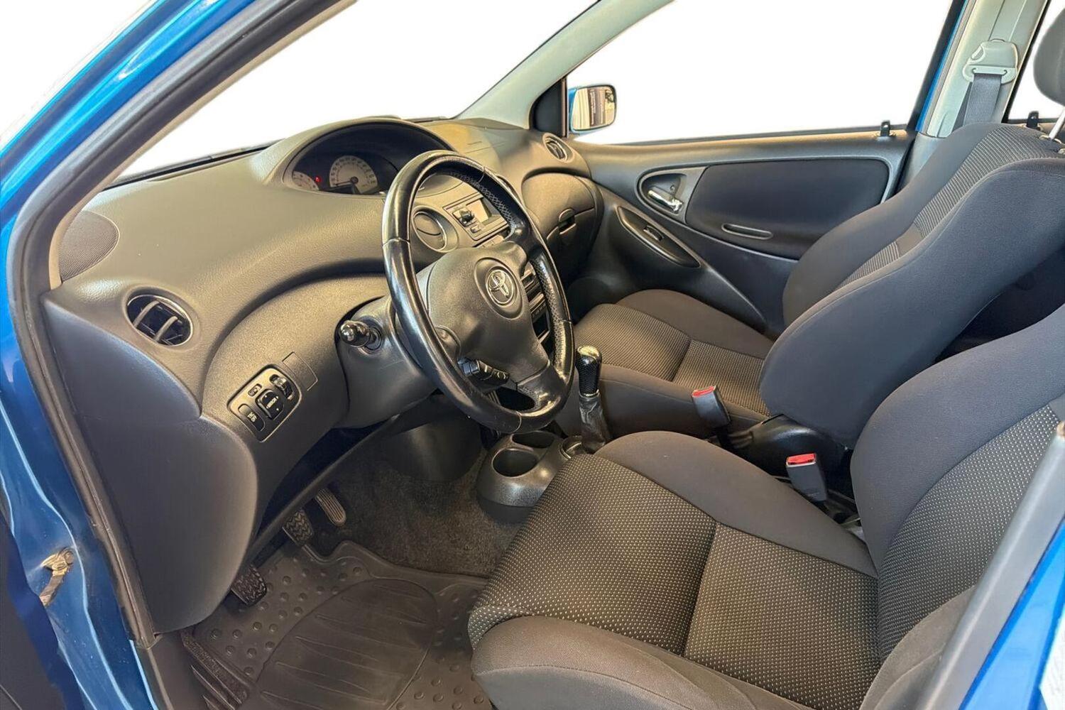 Toyota Yaris vaihtoauto