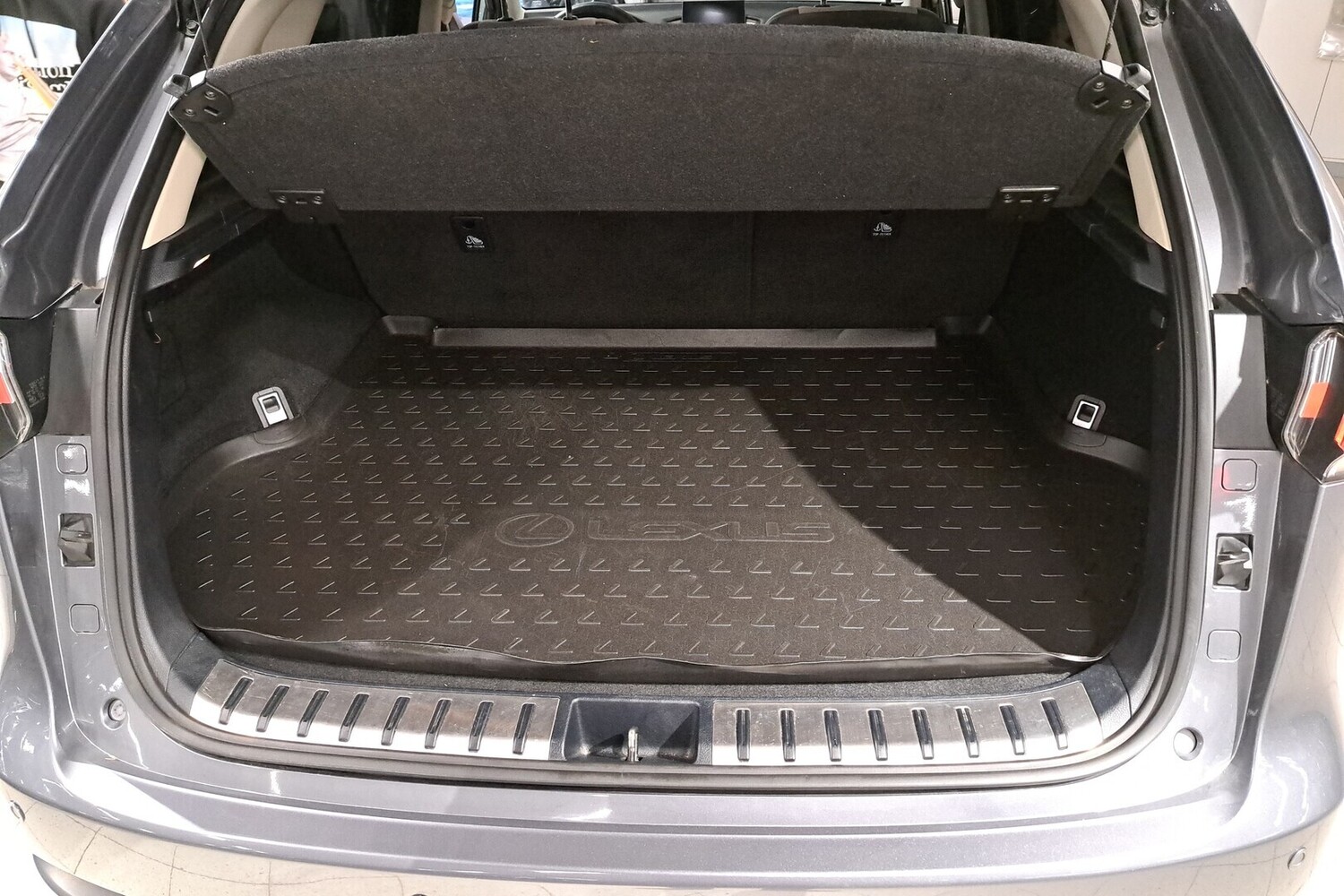 Lexus NX vaihtoauto