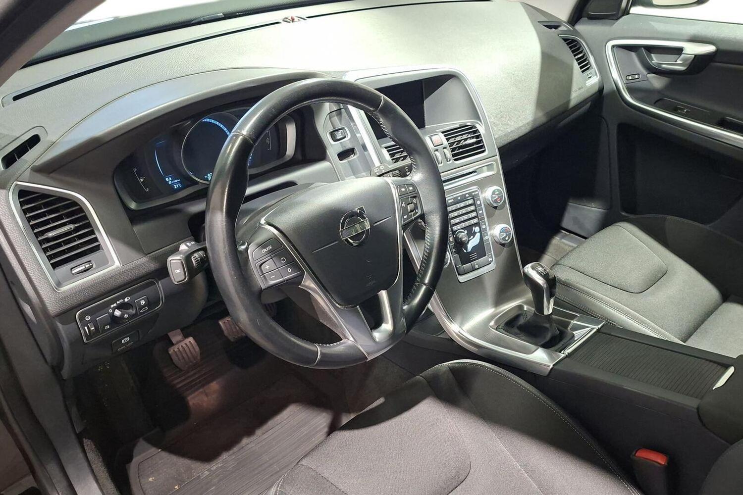 Volvo XC60 vaihtoauto