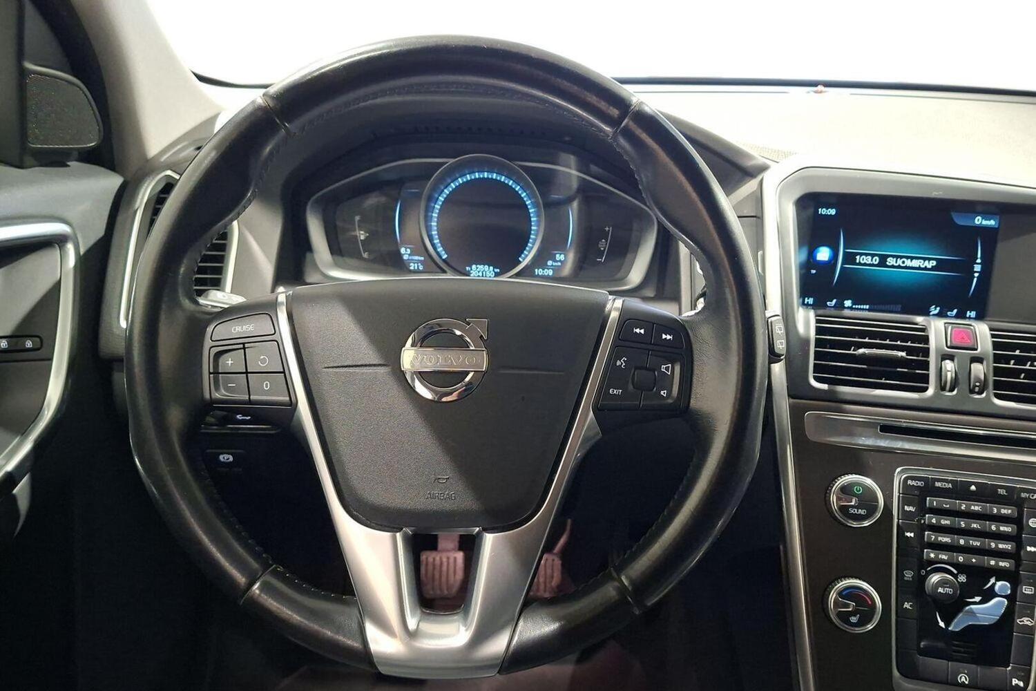 Volvo XC60 vaihtoauto