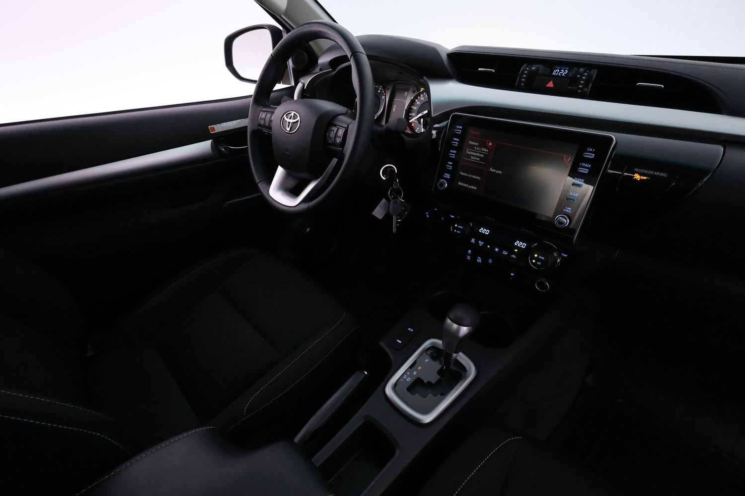 Toyota Hilux vaihtoauto