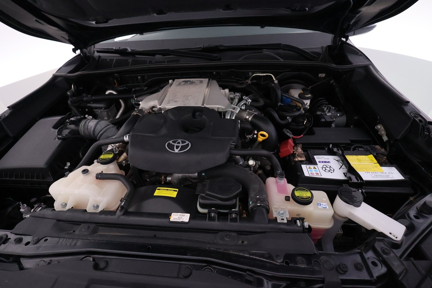 Toyota Hilux vaihtoauto