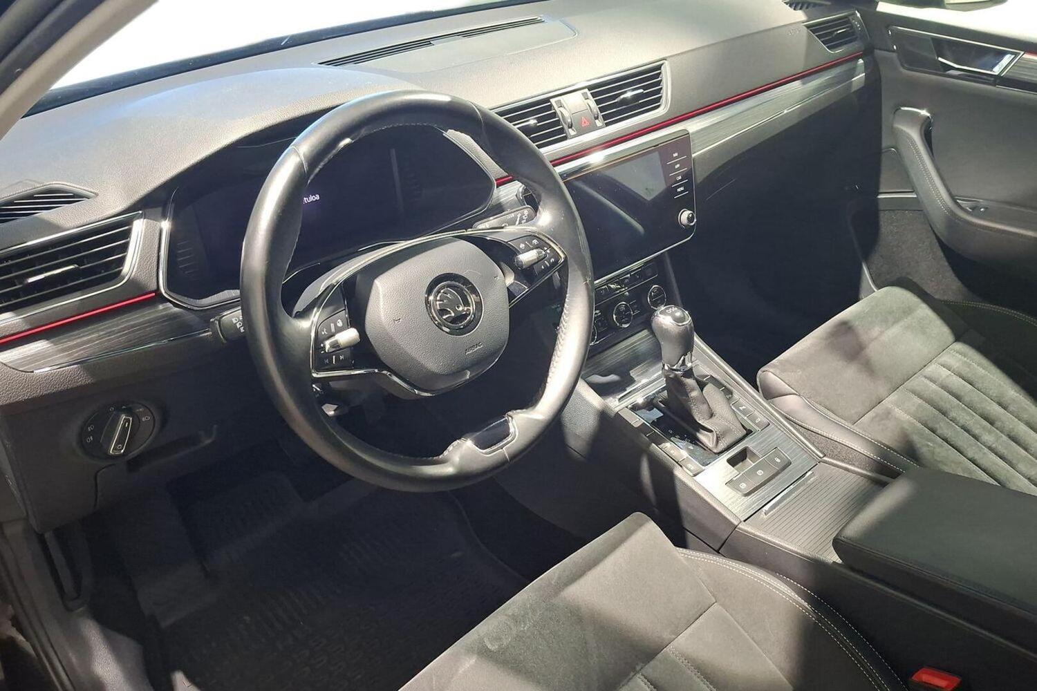 Skoda Superb vaihtoauto